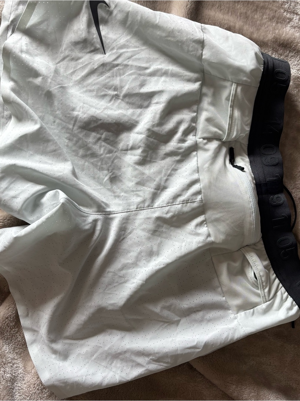 Nike Men’s White Performance running shorts
